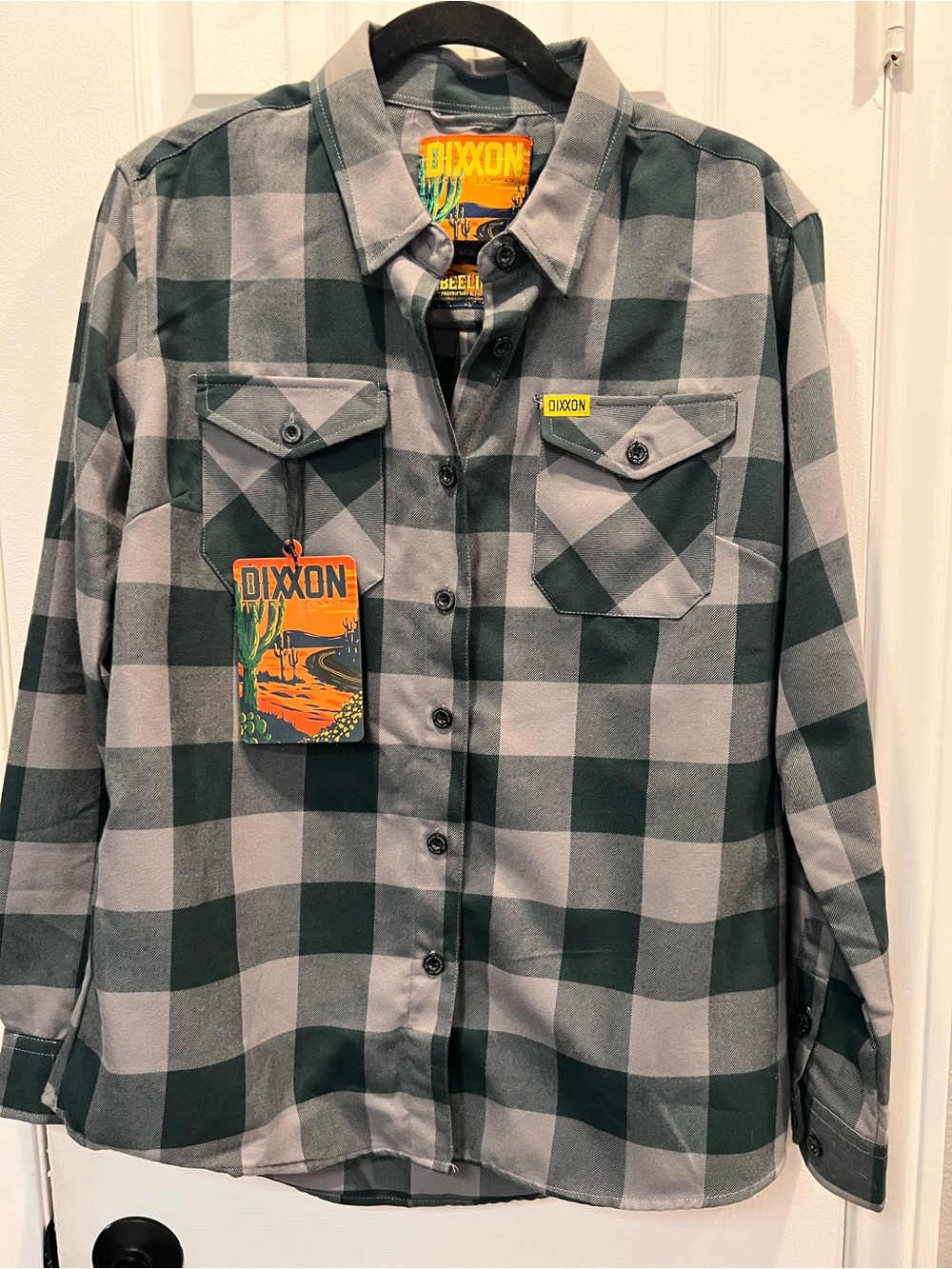 Dixxon Flannel Company The Beeline Green Gray Buffalo Plaid Women's Size Large